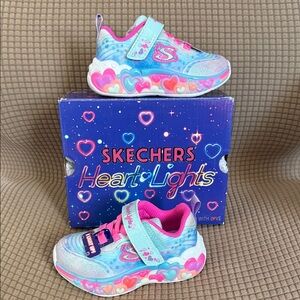 Toddlers Size 7 Sketchers Heart Lights  Light-Up Shoes, New!